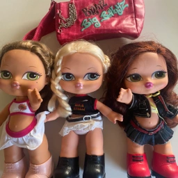 Bratz 3 store Bratz dukker+taske