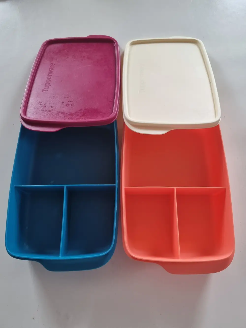 Ukendt Tupperware