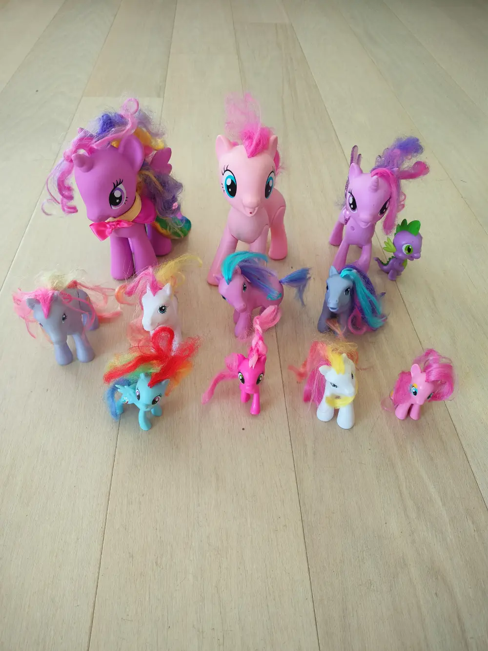 My Little Pony 11 ponyer + spike