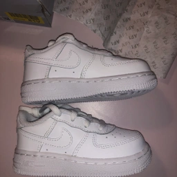 Nike Air Force 1 Sneakers