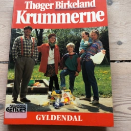 Krummerne Bog af Thøger Birkeland