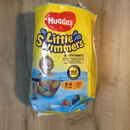 Huggies Svømmebleer