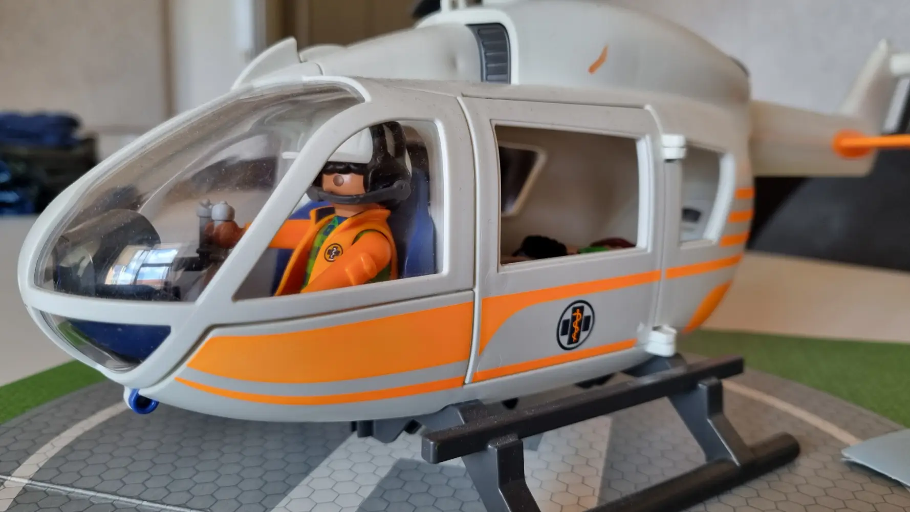 Playmobil Redningshelikopter 70048