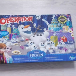 * Hasbro Disney Frozen Operation