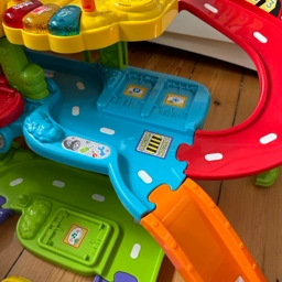 Vtech Toot toot drivers garage