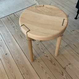 Andersen Furniture Taburet