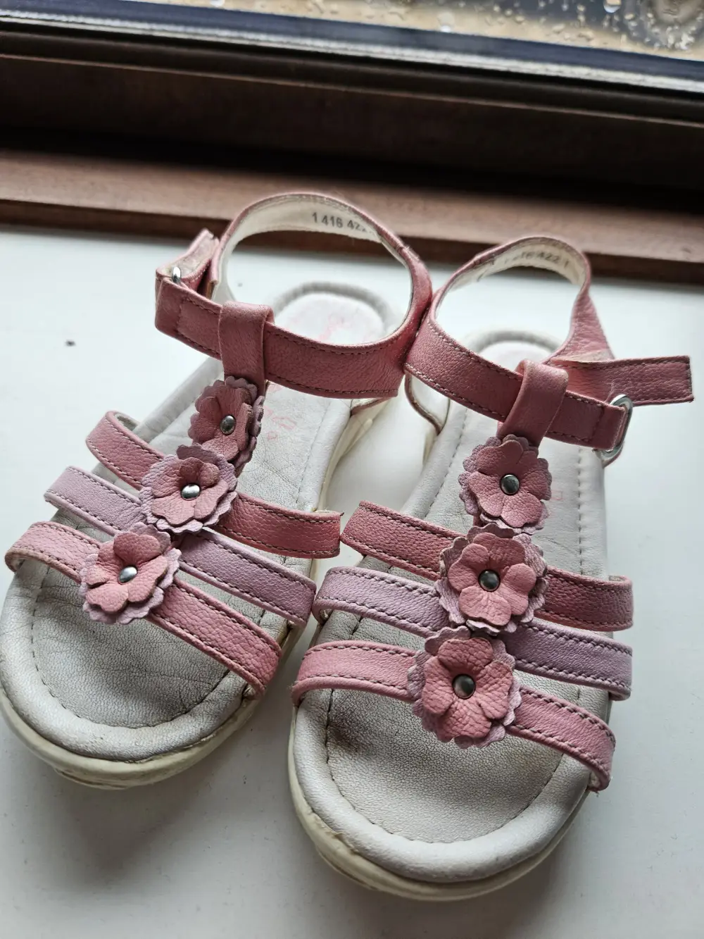 Ukendt Sandal