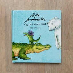 Lille Krokodille og det store hul Bog