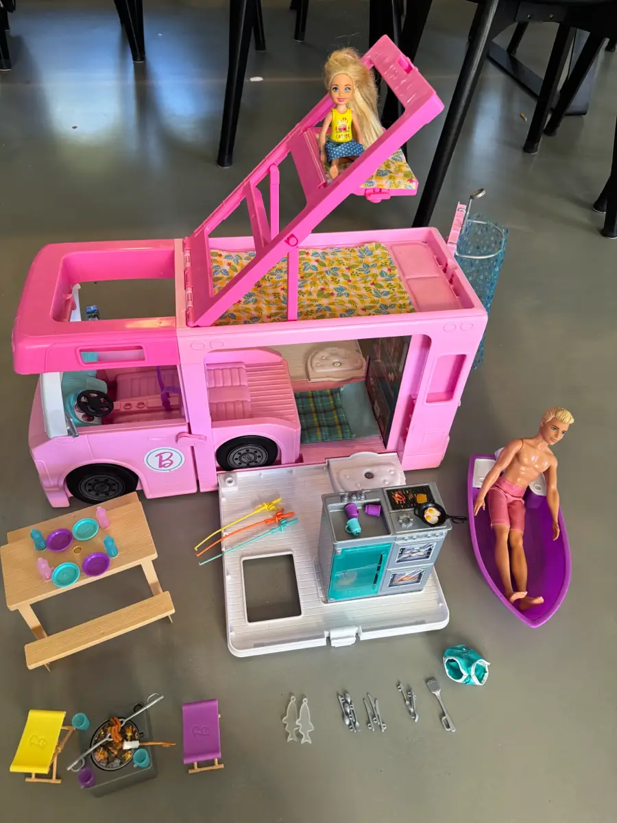 Barbie Autocamper