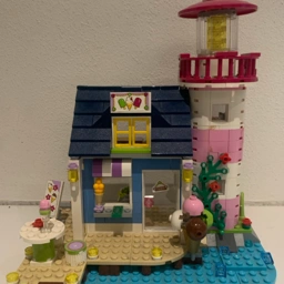 LEGO Friends Fyrtårn