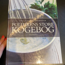 Ukendt Bog: Politikkens store Kogebog