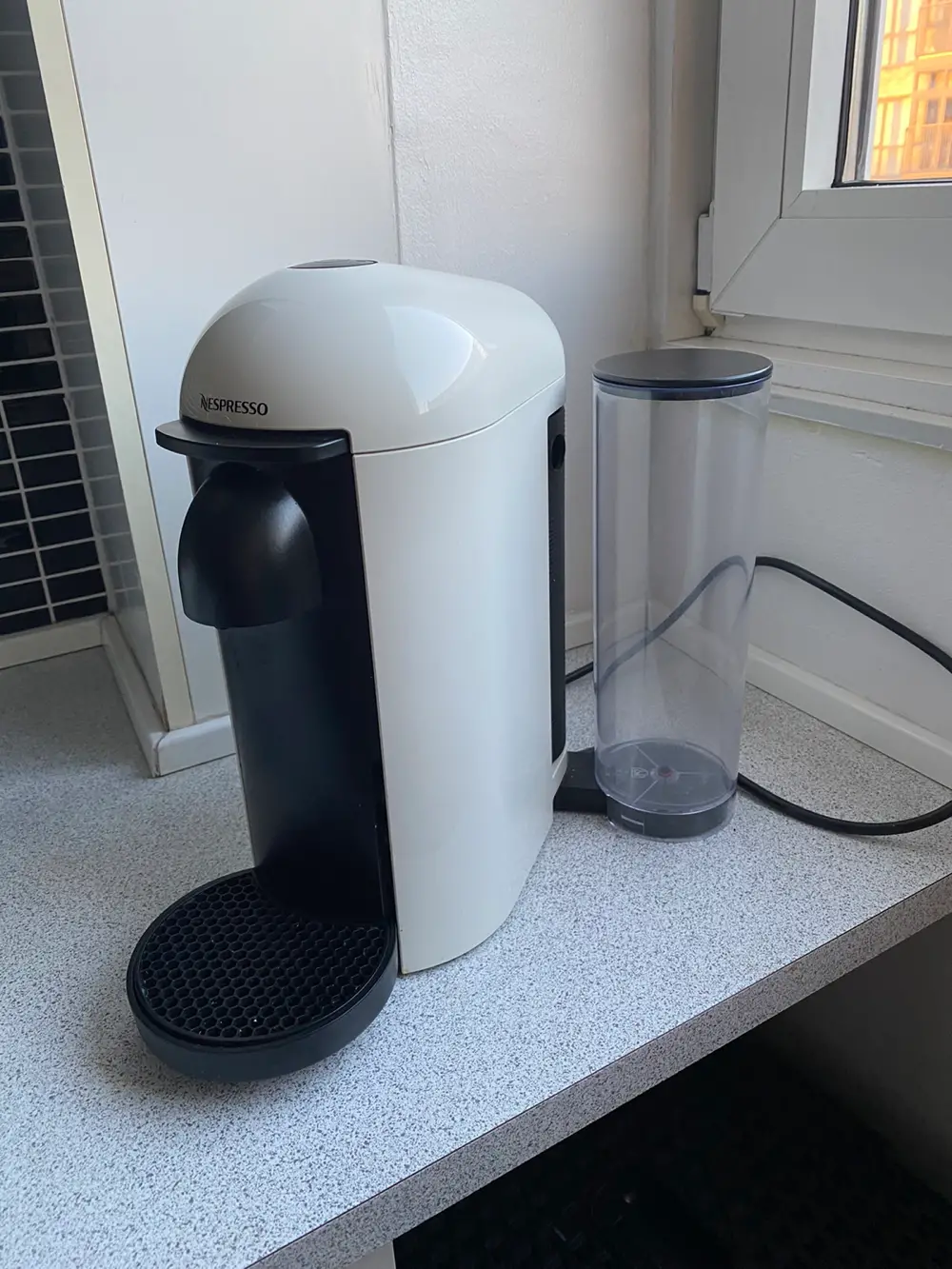 Nespresso Kaffemaskine ( Store kapsler)