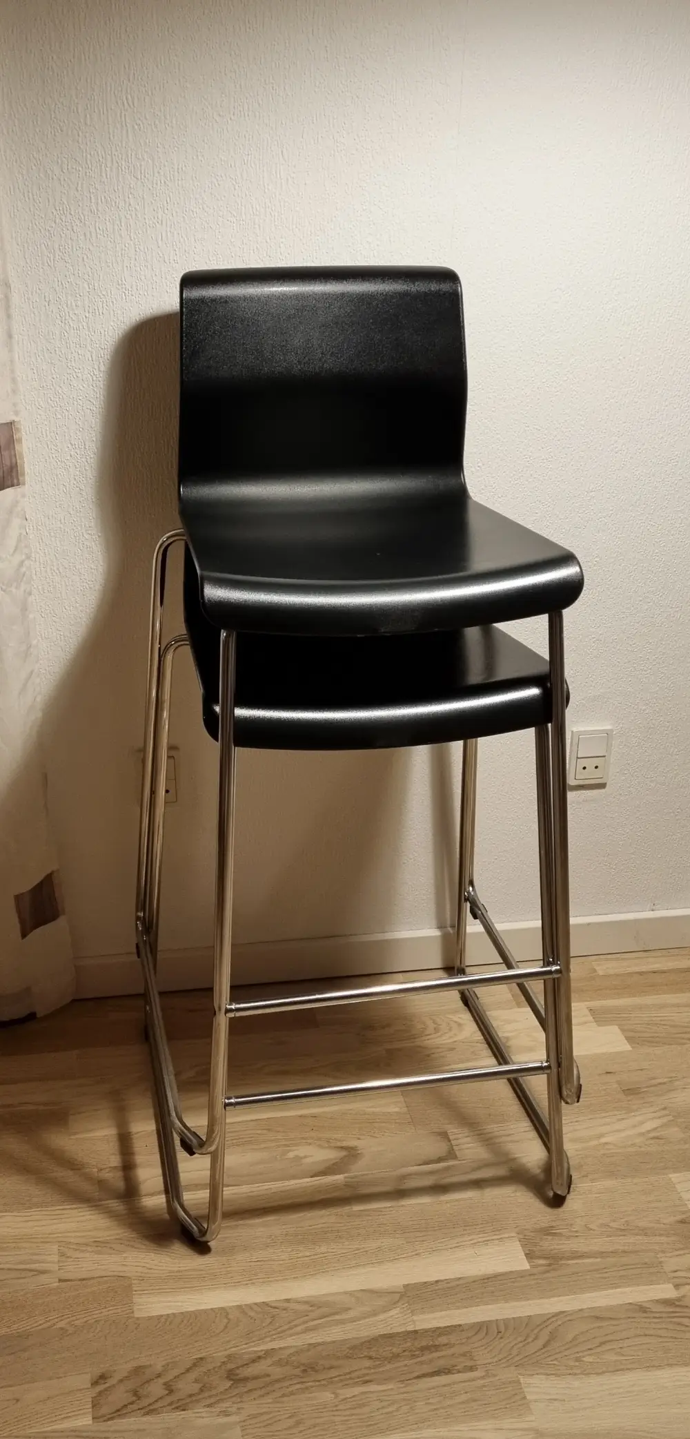 Ikea 2 barstole sidde højde 66 cm