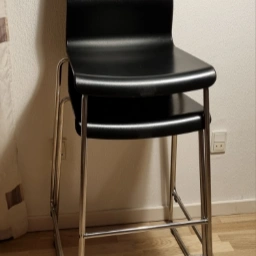 Ikea 2 barstole sidde højde 66 cm