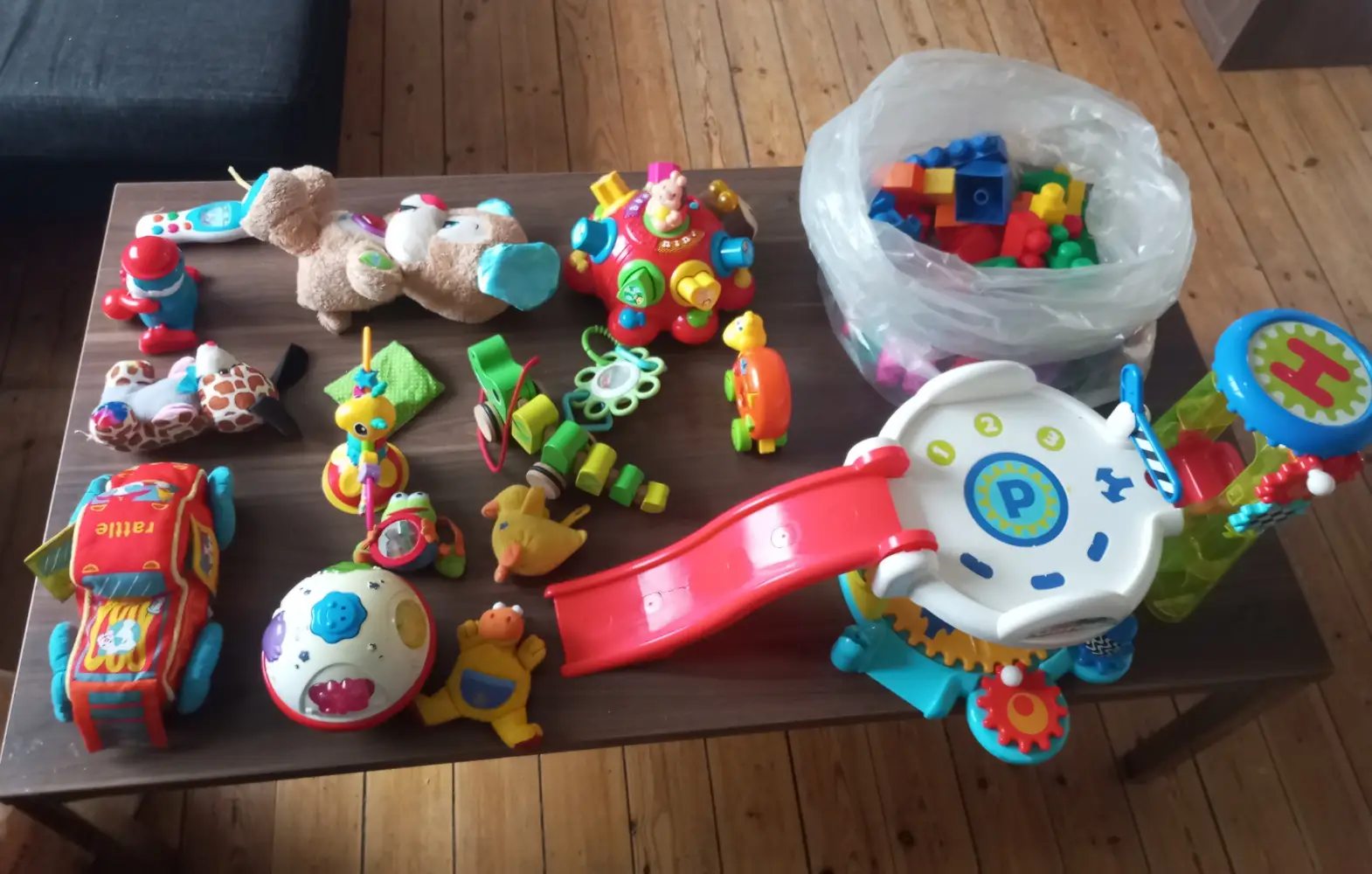 Fisher Price Stor Baby Legetøj's Pakke