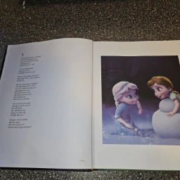 Syng med Disney Disney bog