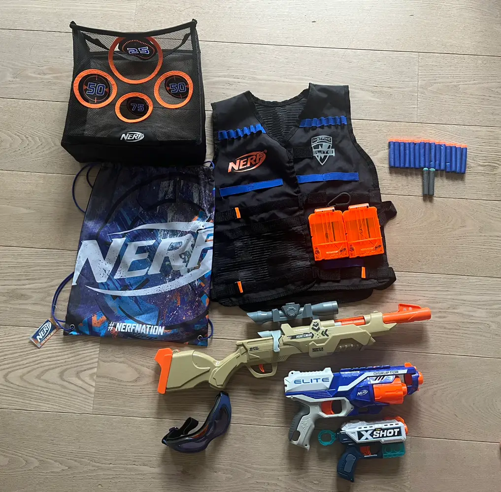 Nerf Nerf guns og diverse udstyr