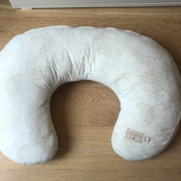 Nobodinoz Nursing pillow