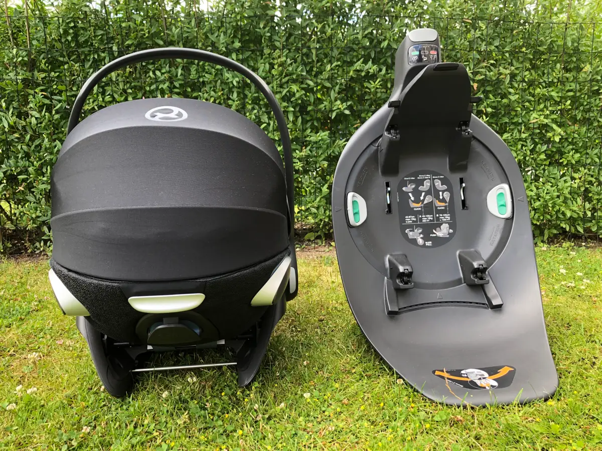 CYBEX Cloud Z i-Size autostol + base