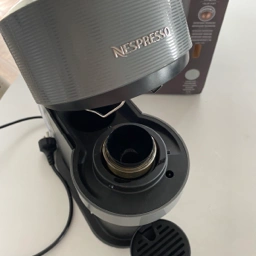 Nespresso Kaffemaskine