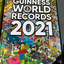 Guinness world records Bøger