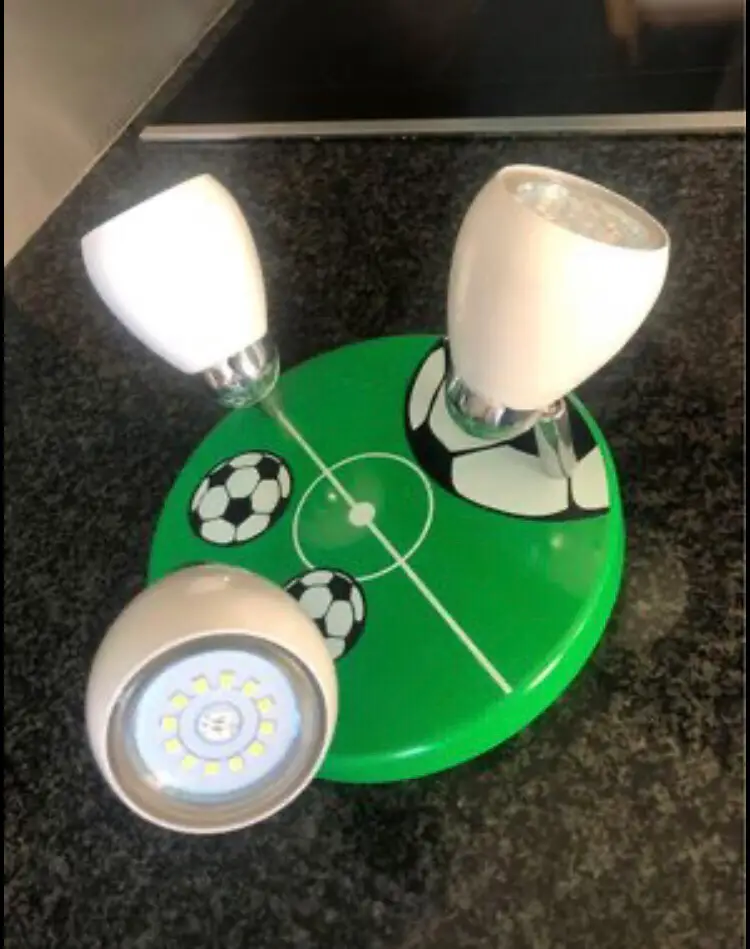 Ukendt Loftslampe med fodbolde