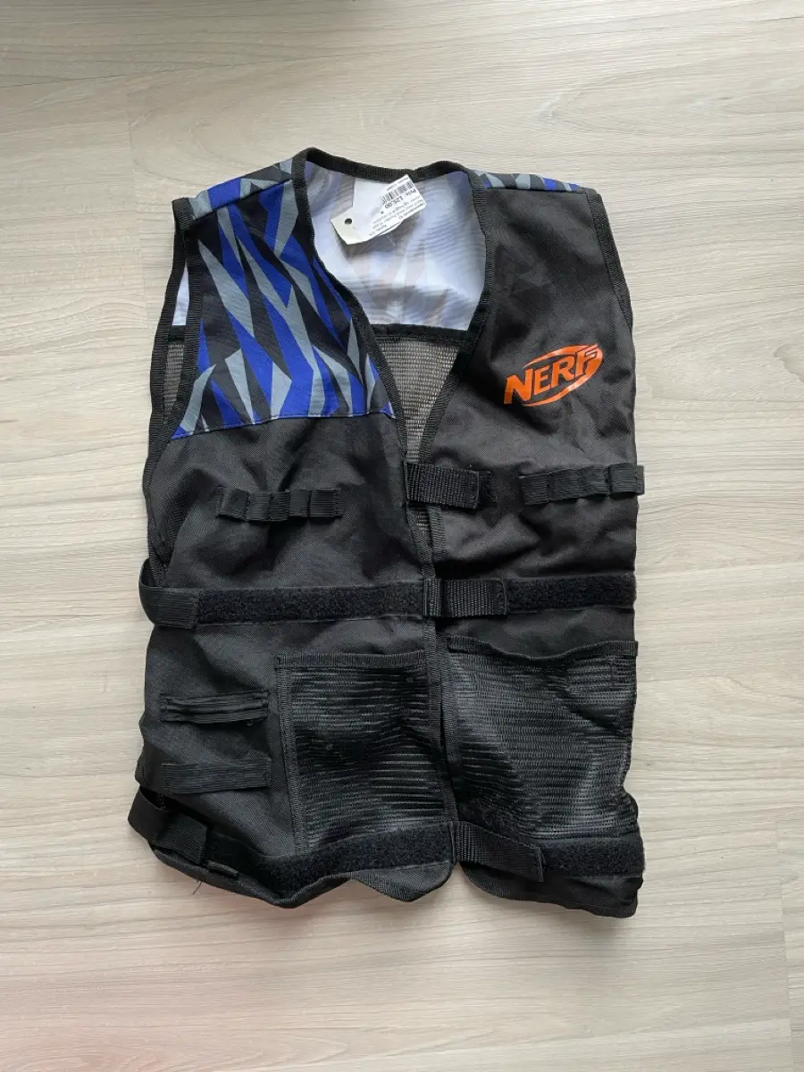 Nerf Gun + vest + visir