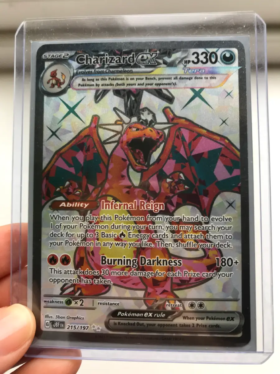 Pokémon Charizard ex 215/197