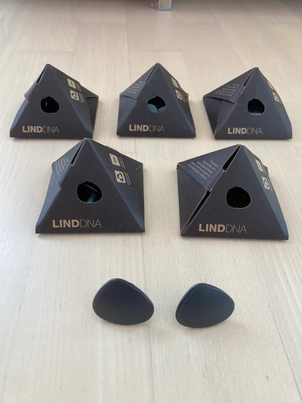 Lind DNA Mini dot knager (2 stk)