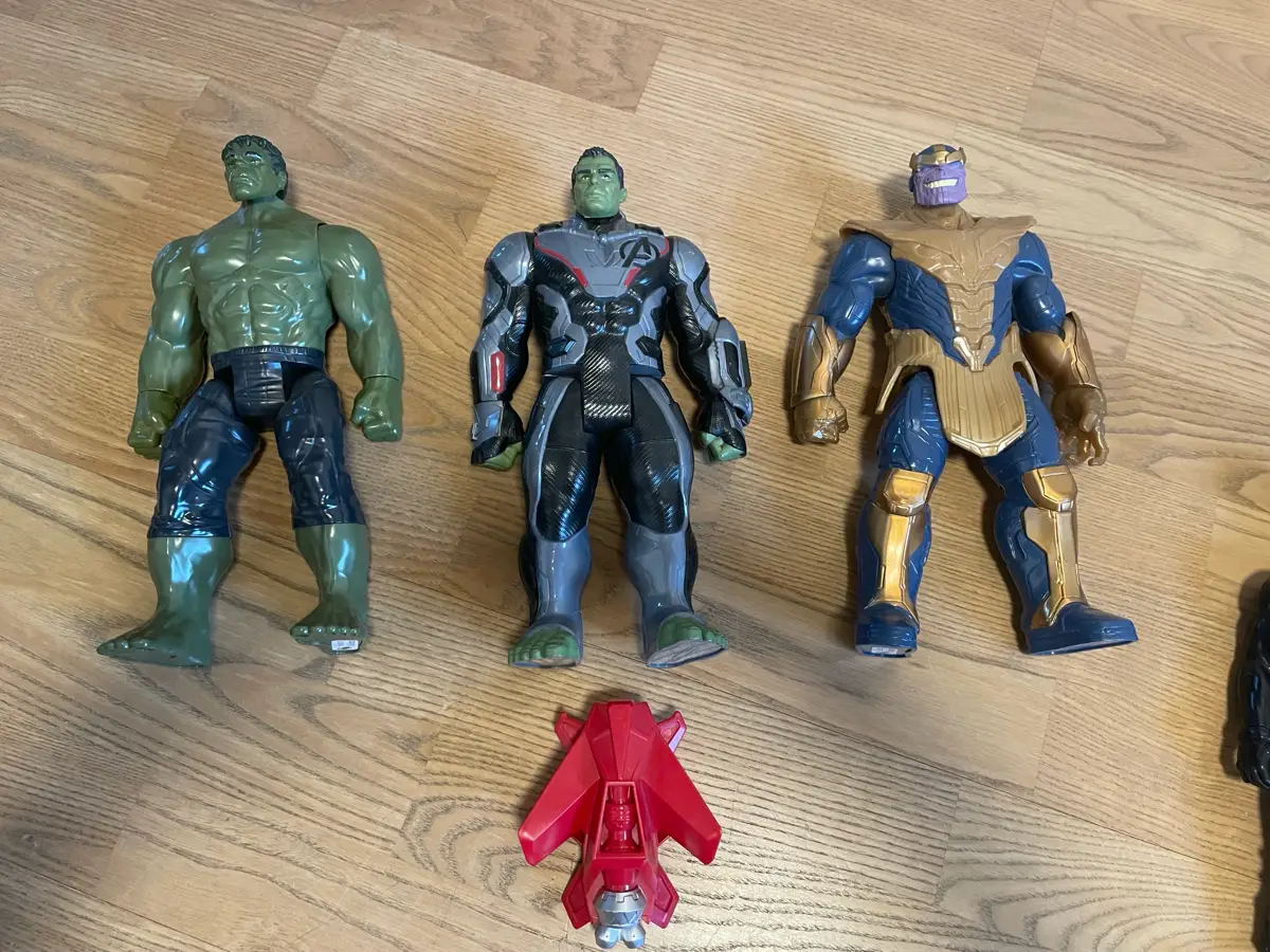 Marvel Hulk thanos actionfigur