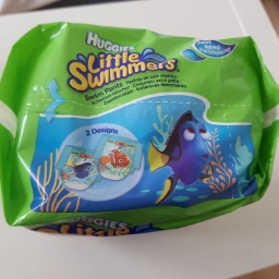 Huggies Svømmebleer