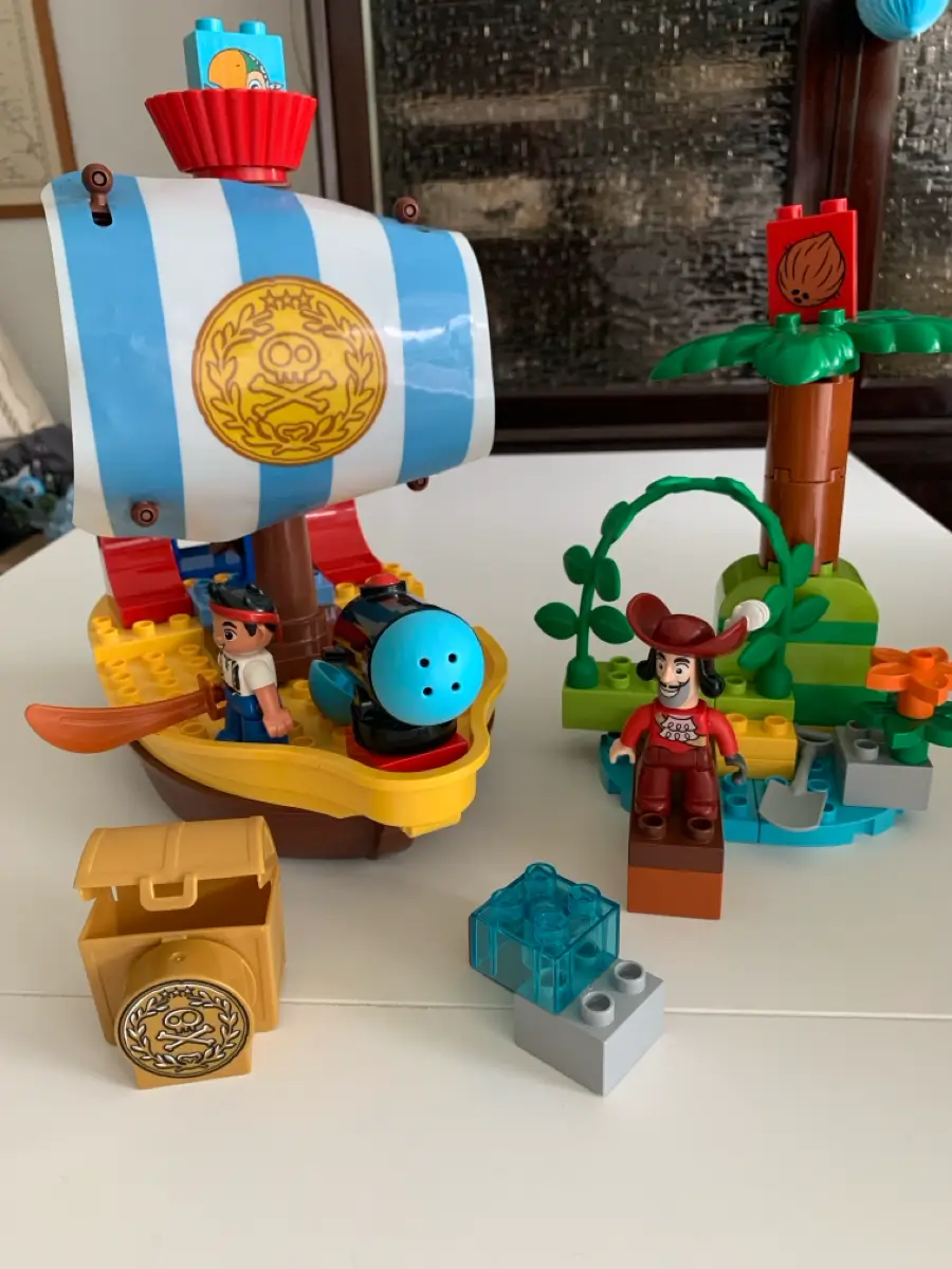 LEGO Duplo Jaket piratskib