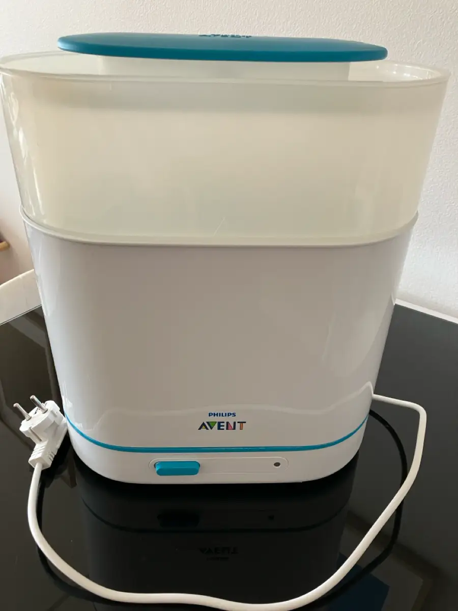 Philips Sterilizer + bottles