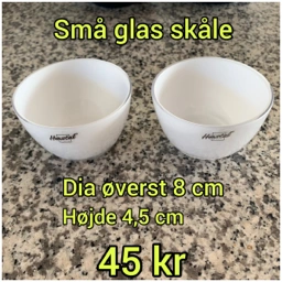 2 små Herstal glas skåle l