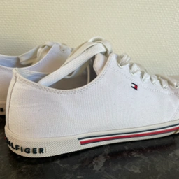 Tommy Hilfiger Sneakers