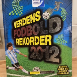 Verdens fodbold rekorder 2012 Bog