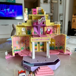 Polly Pocket Villa