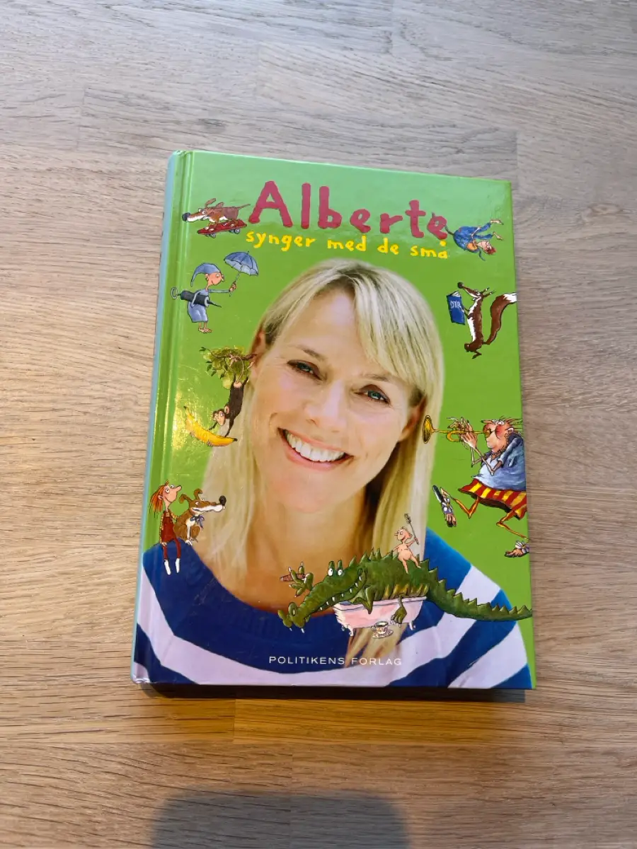 Alberte Alberte synger med de små