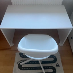 IKEA Bord og stol