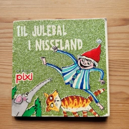 til julebal i nisseland Pixi bog