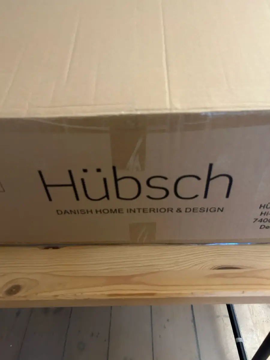 Hübsch Væglampe