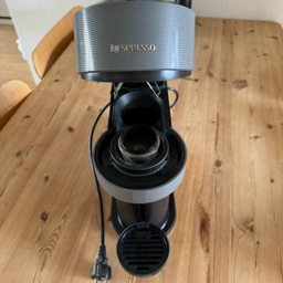 Nespresso Kaffemaskine