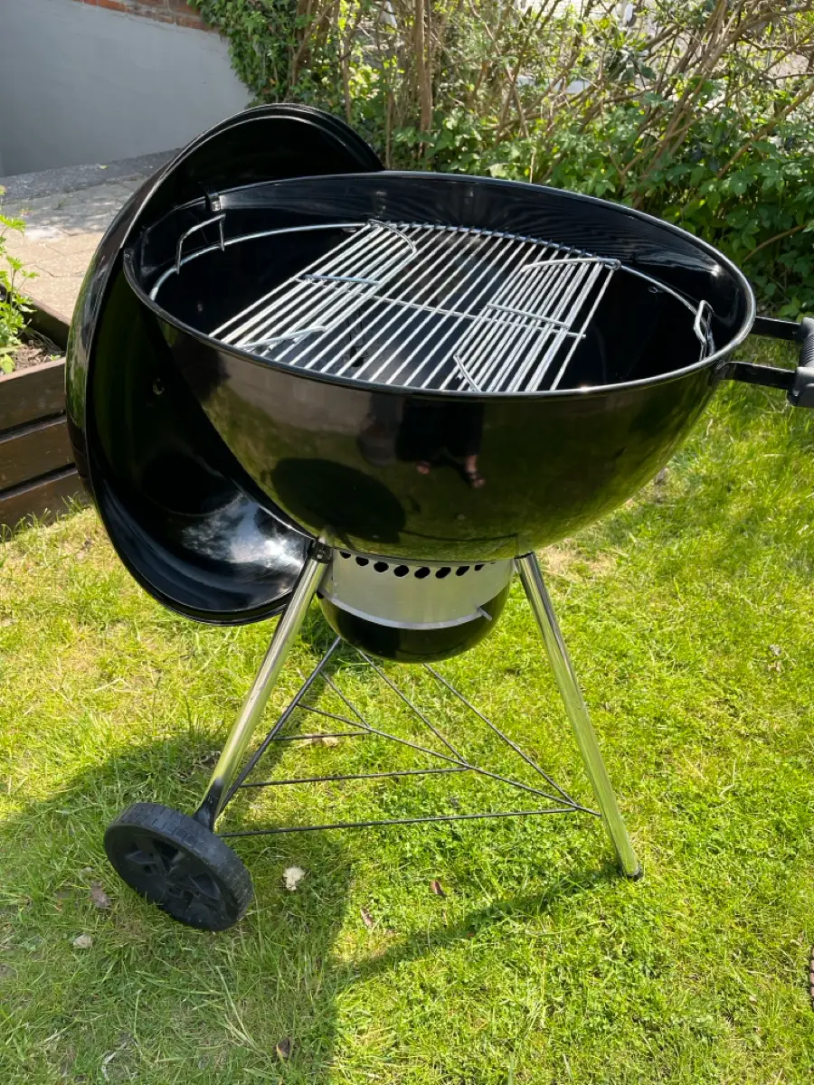 Weber E-5730 kulgrill 57cm