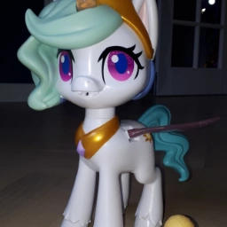 Hasbro magical kiss unicorn my little