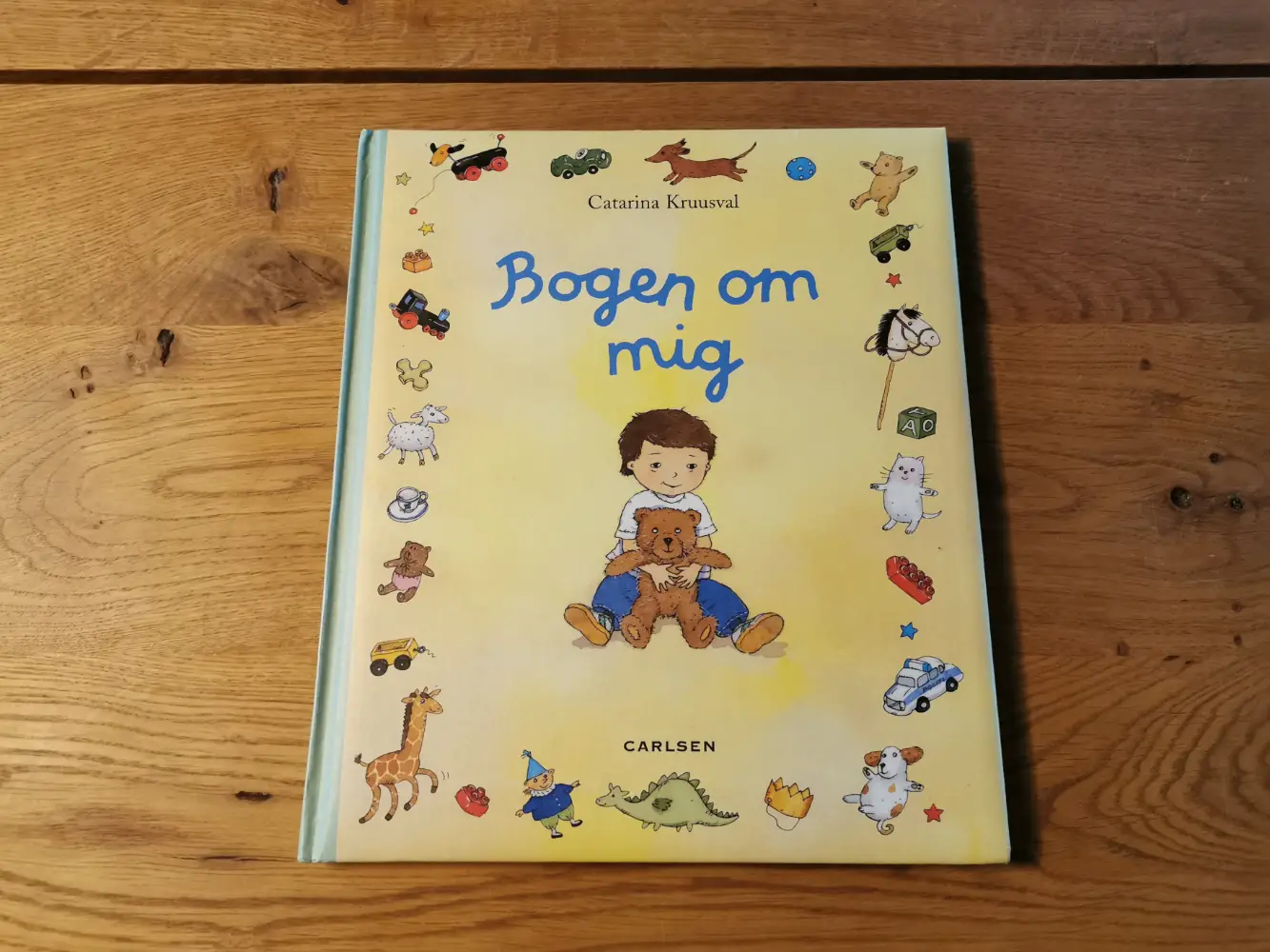 Bogen om mig - dreng Barnets bog