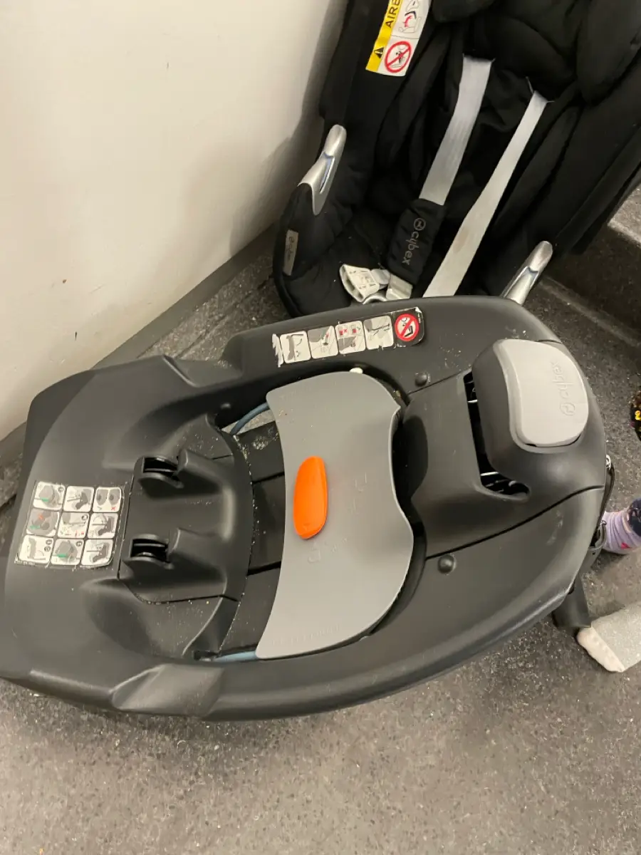 CYBEX Autostol aton q i-size