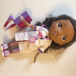 Disney Doktor McStuffins dukke