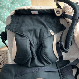 Ergobaby Carrier