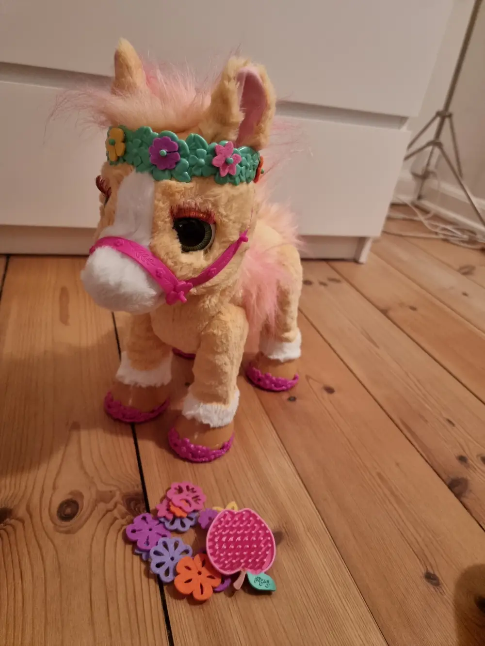 Fur Real Interaktiv pony