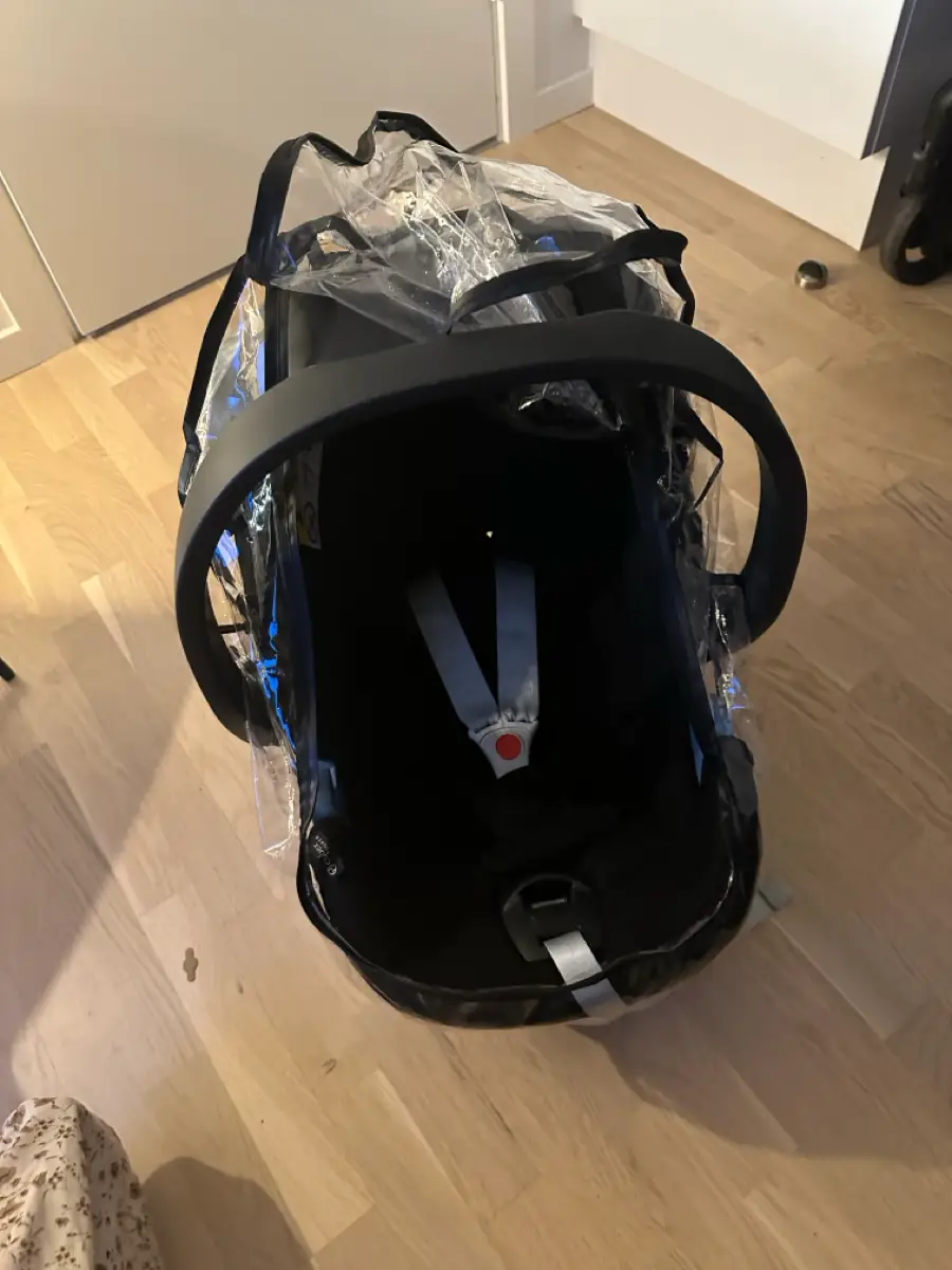 CYBEX Autostol inkl base + regnslag